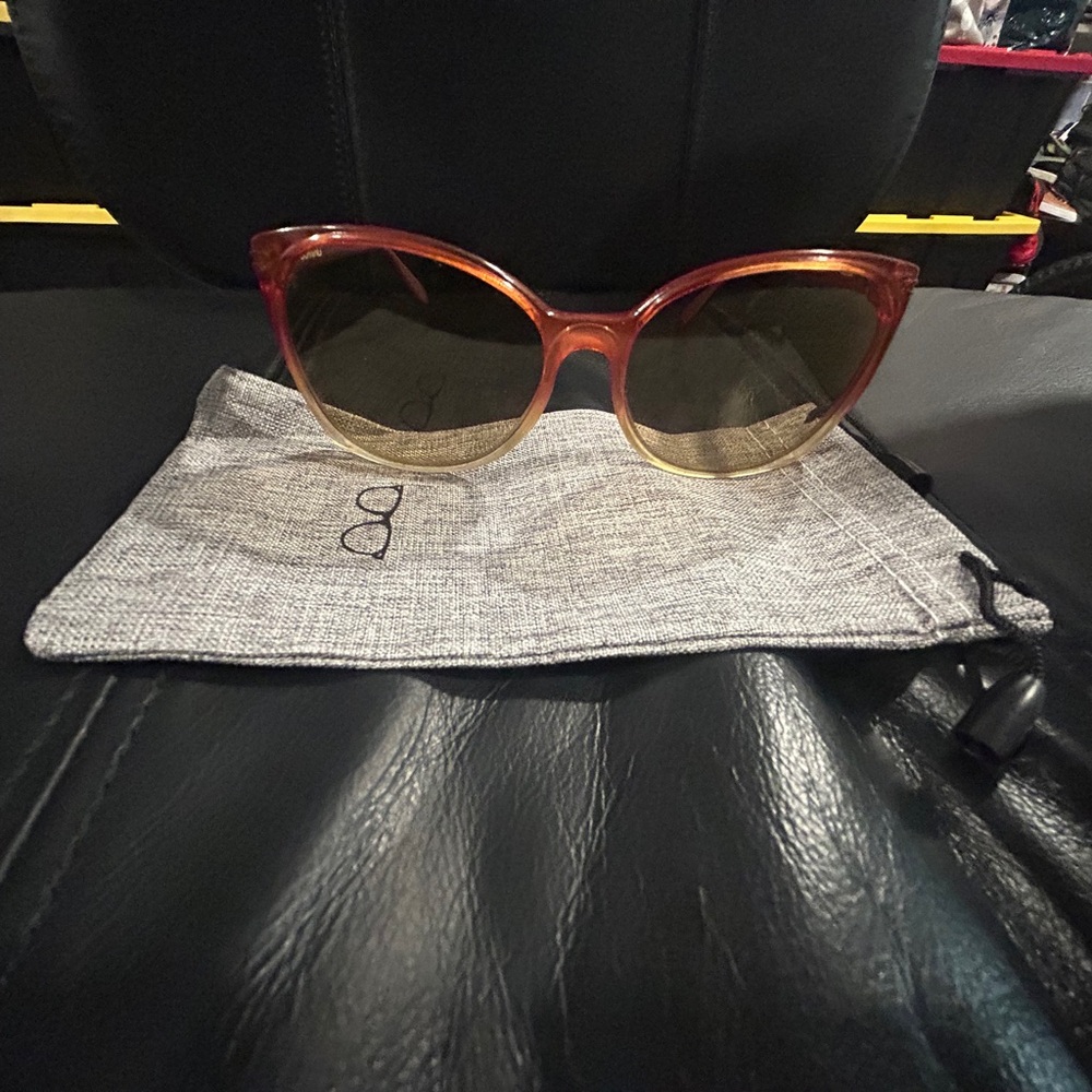 Corning Vintage oversized dark orange and beige Stylish Sunglasses - Picture 8 of 10